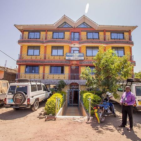 Grande Hotel Isiolo Eksteriør bilde