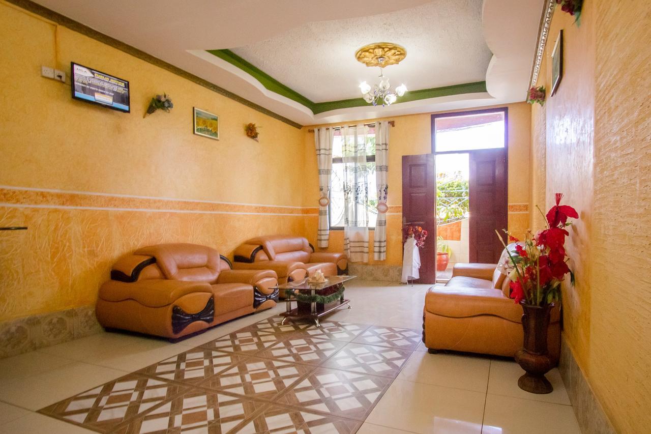 Grande Hotel Isiolo Eksteriør bilde