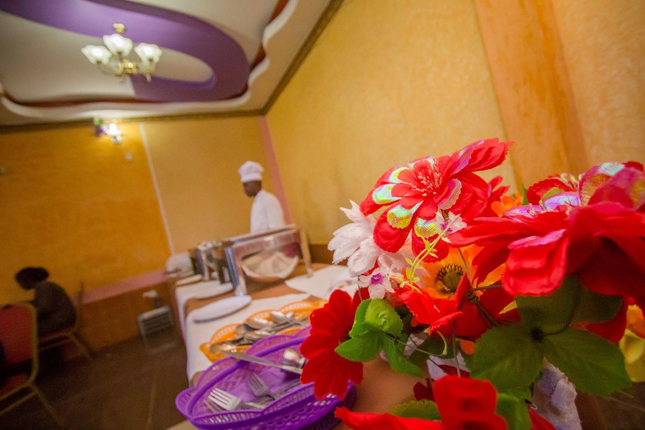 Grande Hotel Isiolo Eksteriør bilde