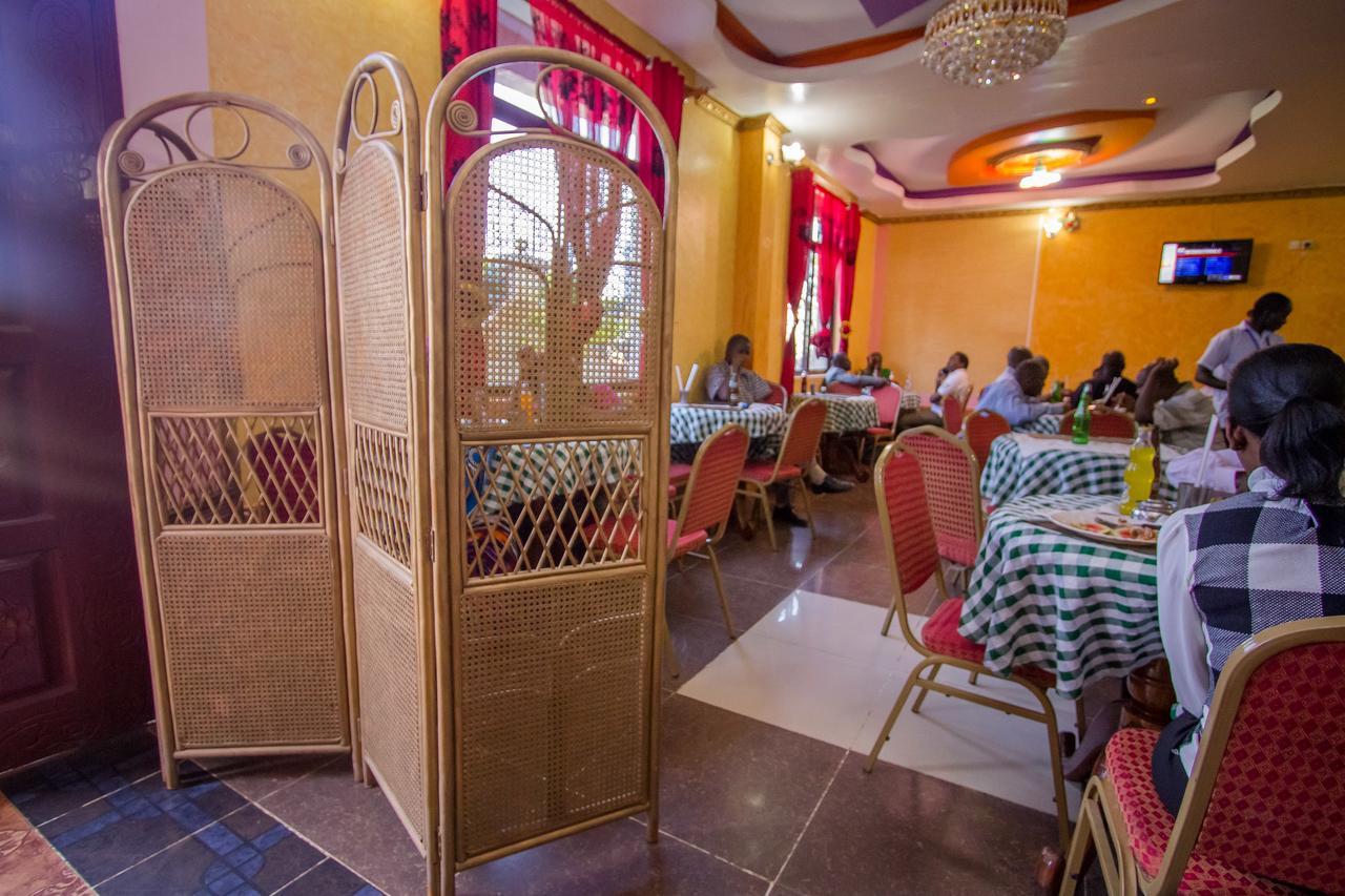 Grande Hotel Isiolo Eksteriør bilde