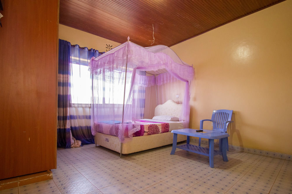 Grande Hotel Isiolo Eksteriør bilde